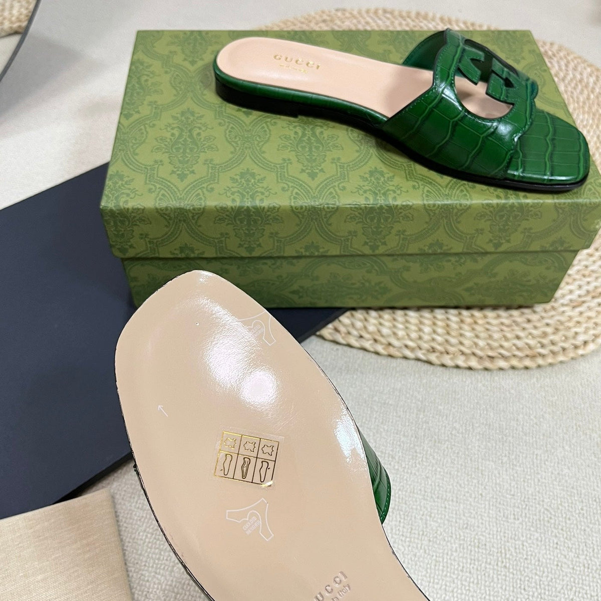 GG Cut Out Slide Sandals Forest Green