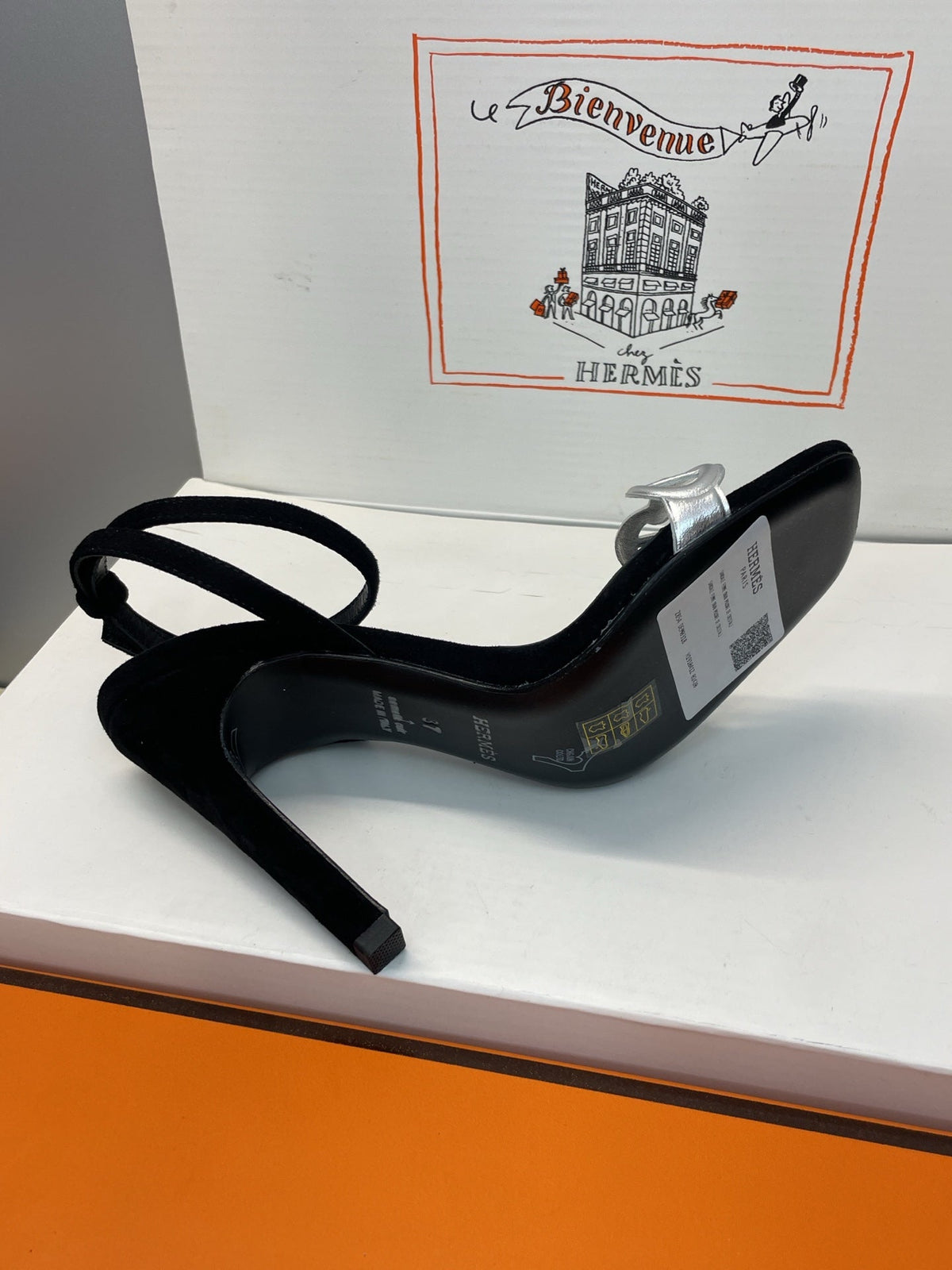 HM 26ss Pig-Nose Sandals 105 Black Suede Leather 607083