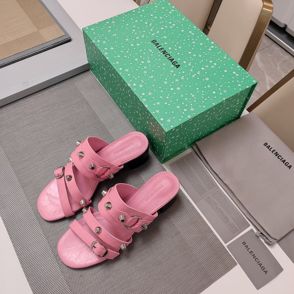 STRAPPY MEDIUM HEELED SANDALS IN WEWAK PINK STUDDED WAX-OIL SHEEPSKIN