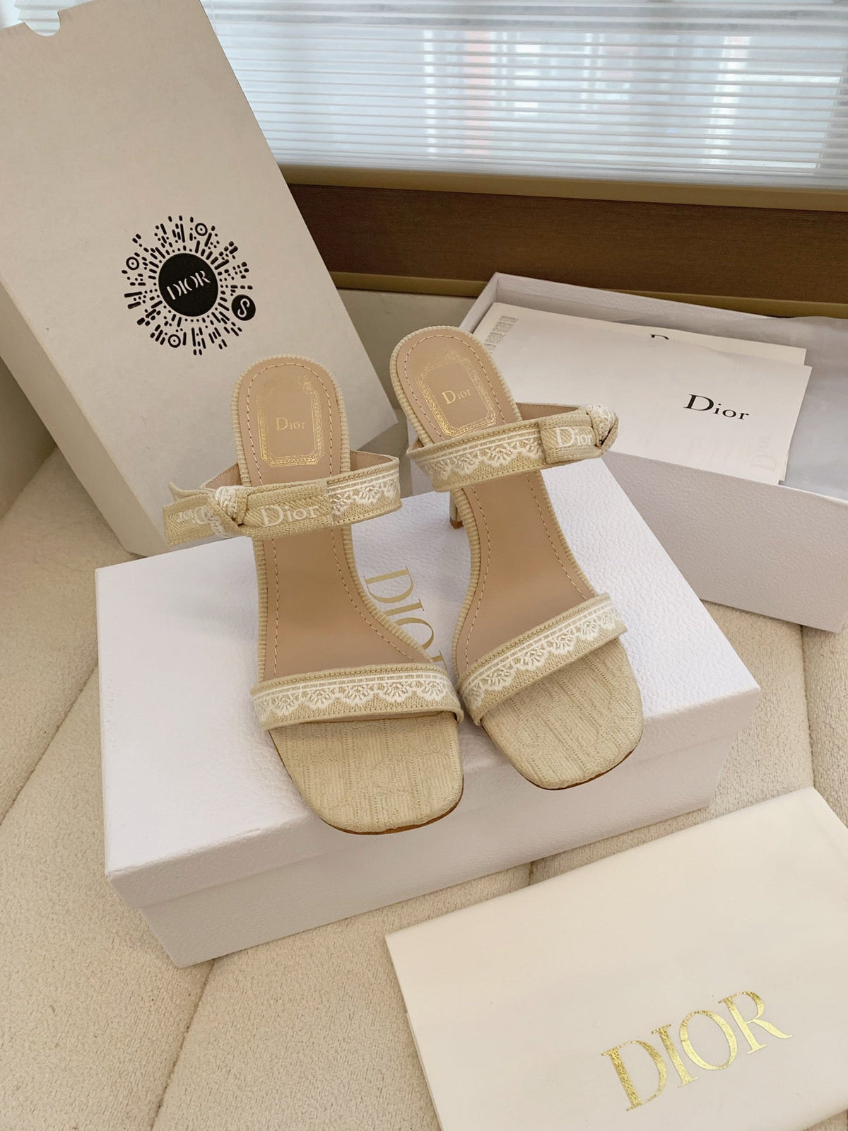 CD 26s High Heel Sandal 100 Beige Canvas Sheepskin 664179