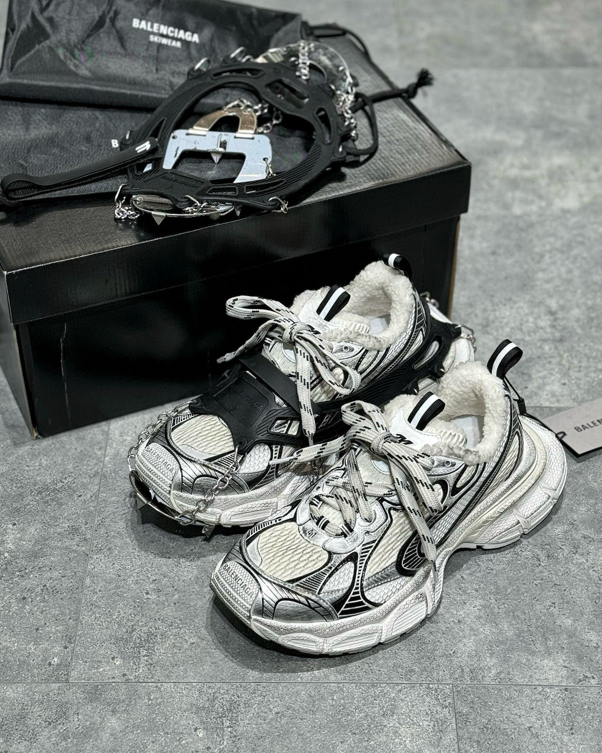 BLCG Sneakers
