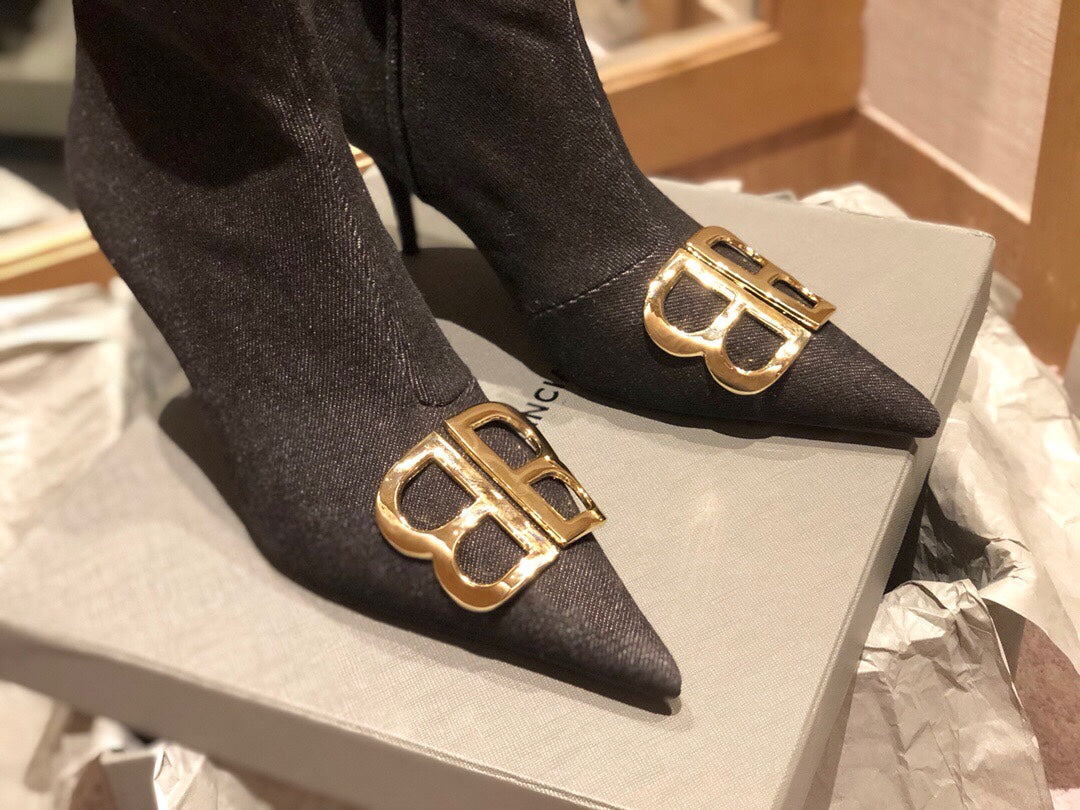 POINTED-TOE HIGH HEEL 80 MM ANKLE BOOTS IN BLACK DENIM