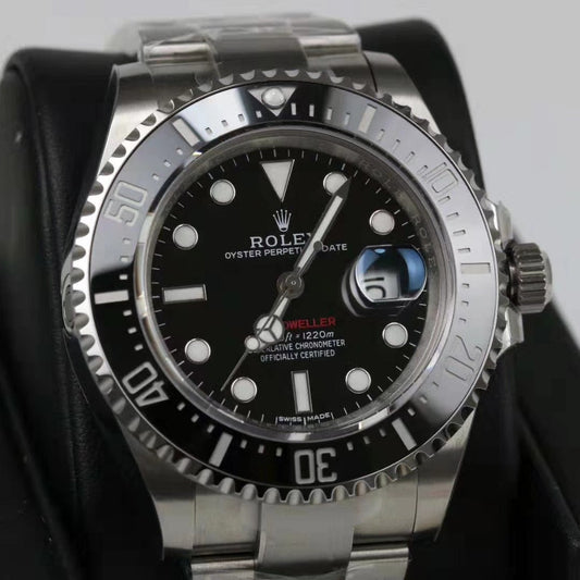 Rolex Sea-Dweller 43mm Silver Black