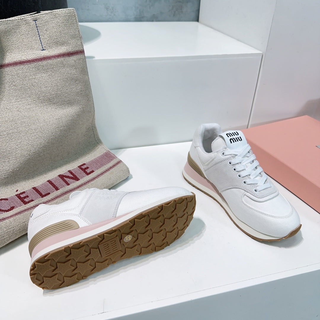 White And Light Gray Sneakers Canvas