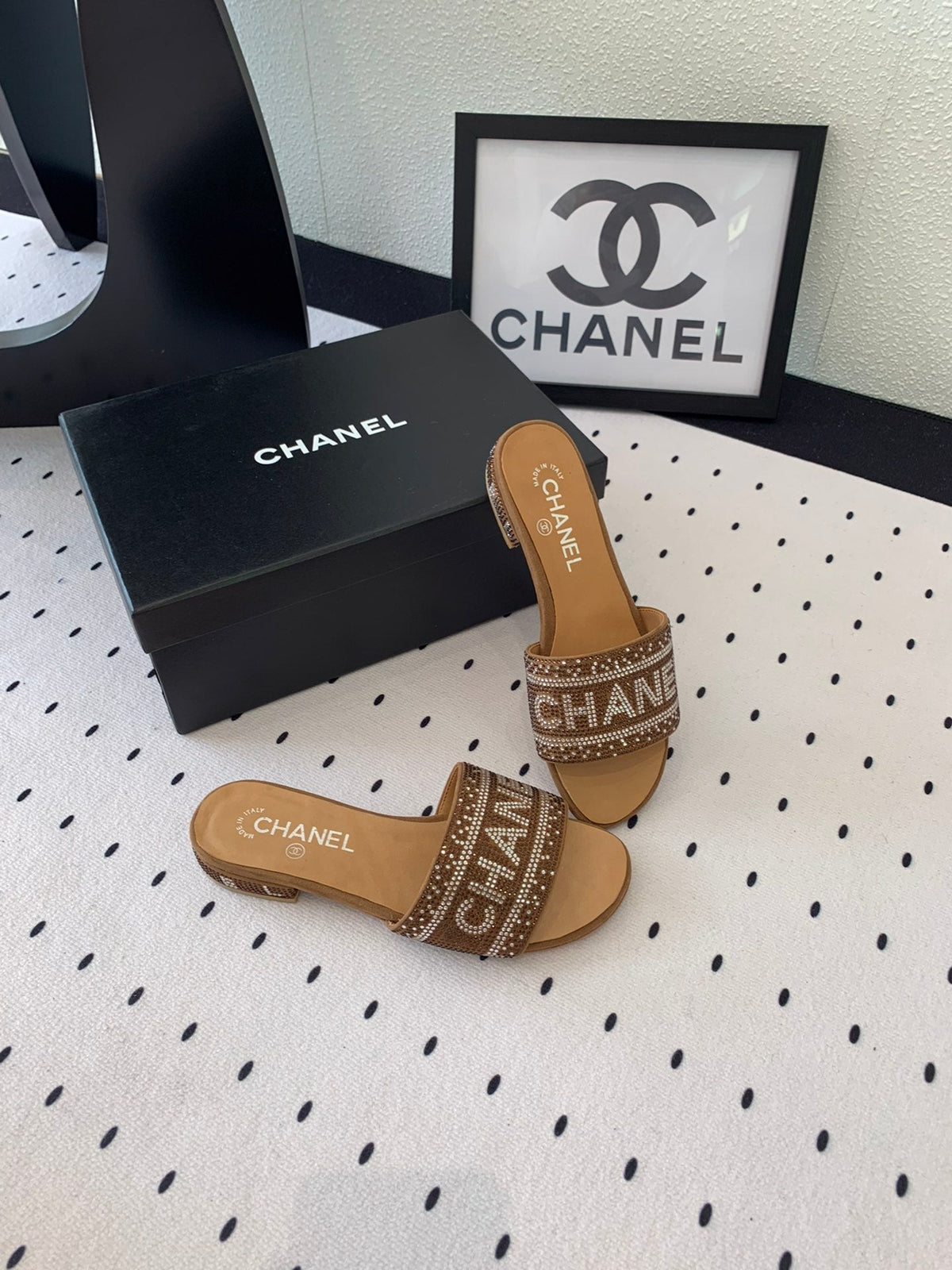 CC RHINESTONE LETTER SLIPPERS CINNAMON BROWN LAMBSKIN