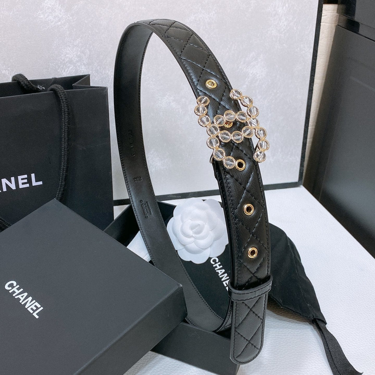 CC BELT 30 MM IN BLACK EMBROIDERED CALFSKIN PEARL LOGO WITH GOLD HARDWARE
