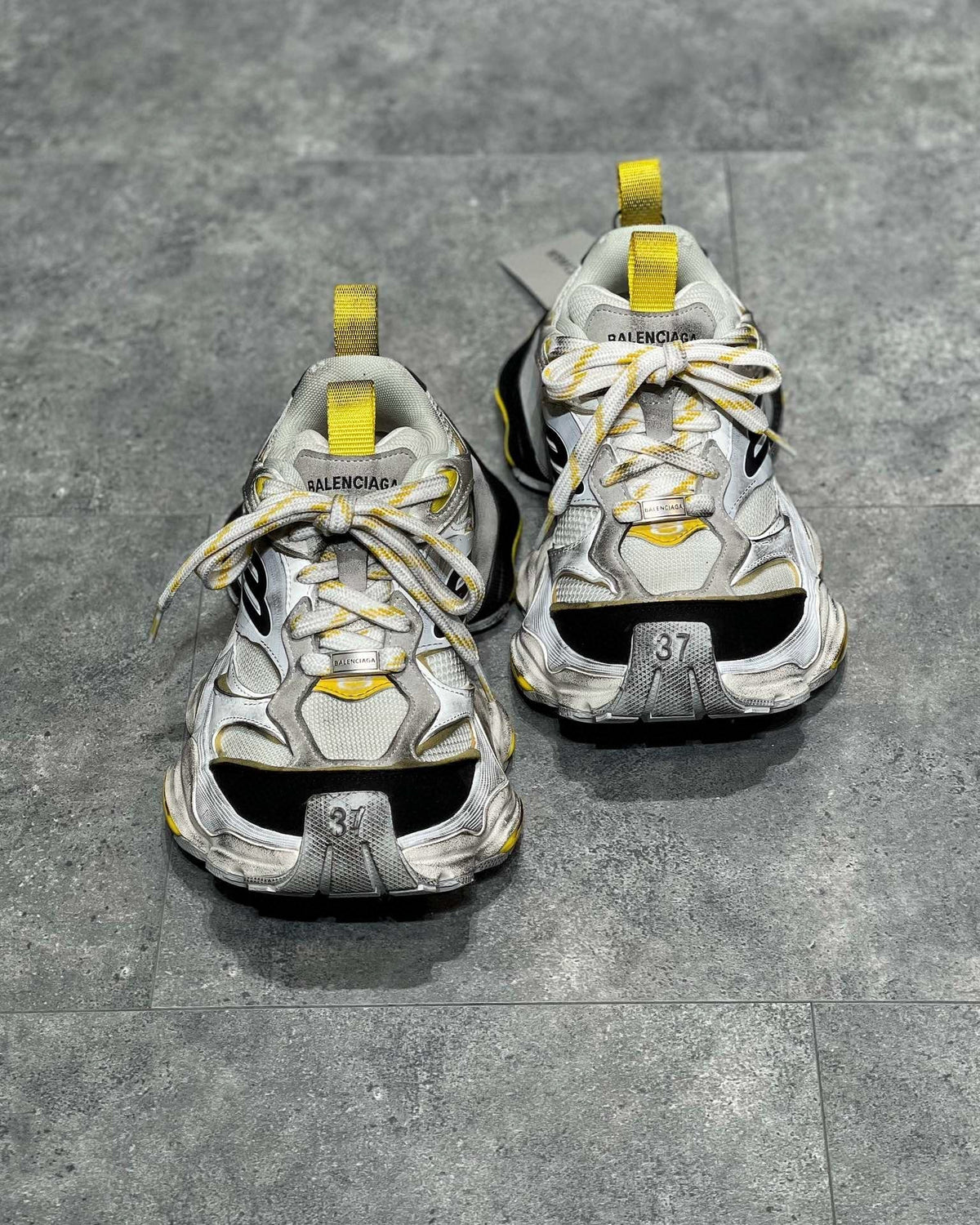 BLCG Sneakers