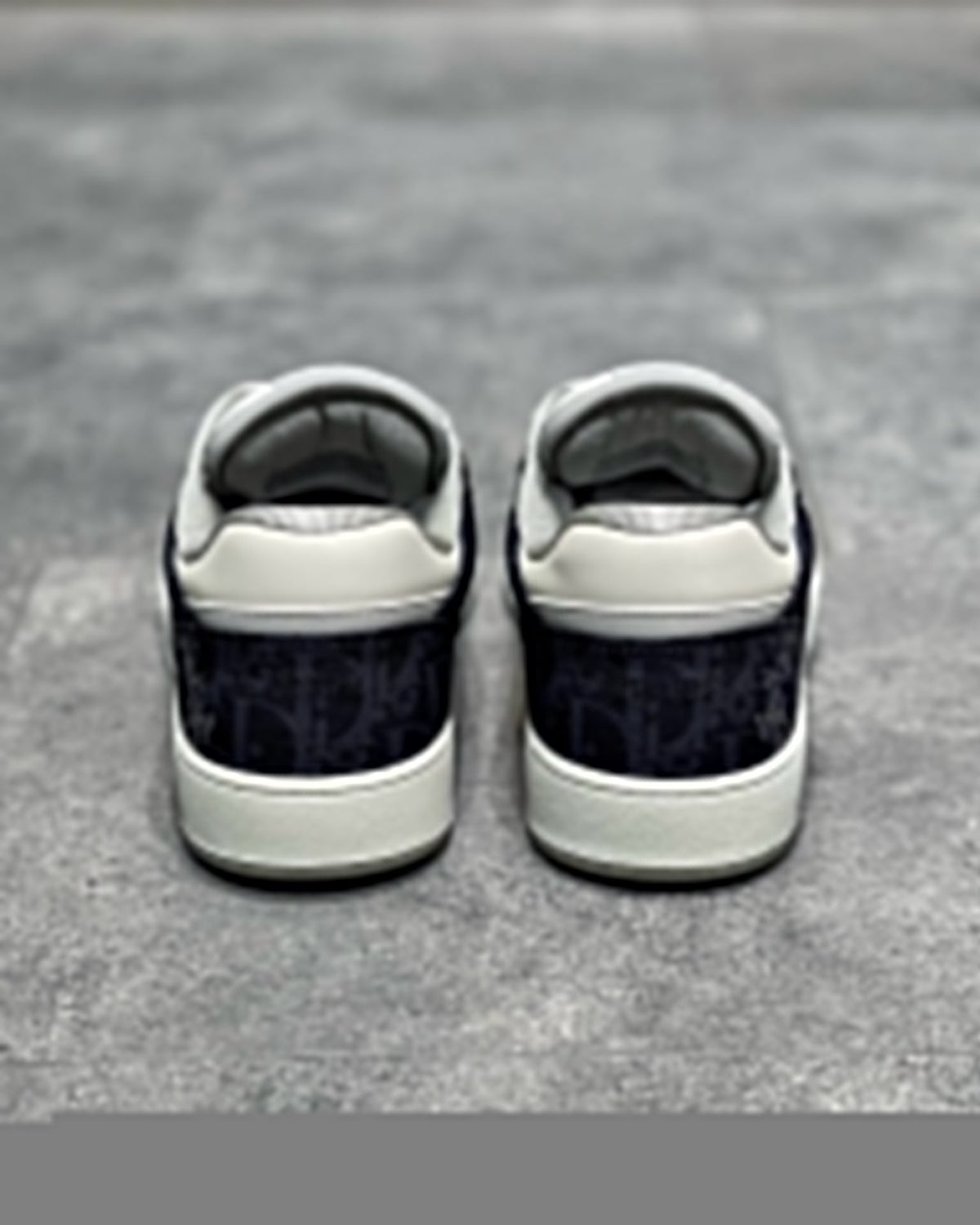DIO Sneakers