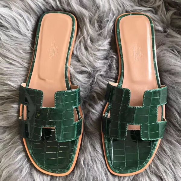 HERM Oran Sandals In Green Shiny Niloticus Crocodile