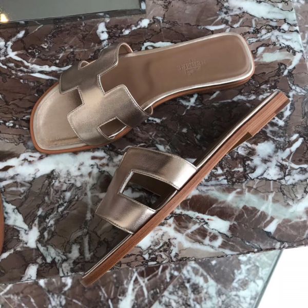 HERM Oran Sandals In Champagne Swift Leather