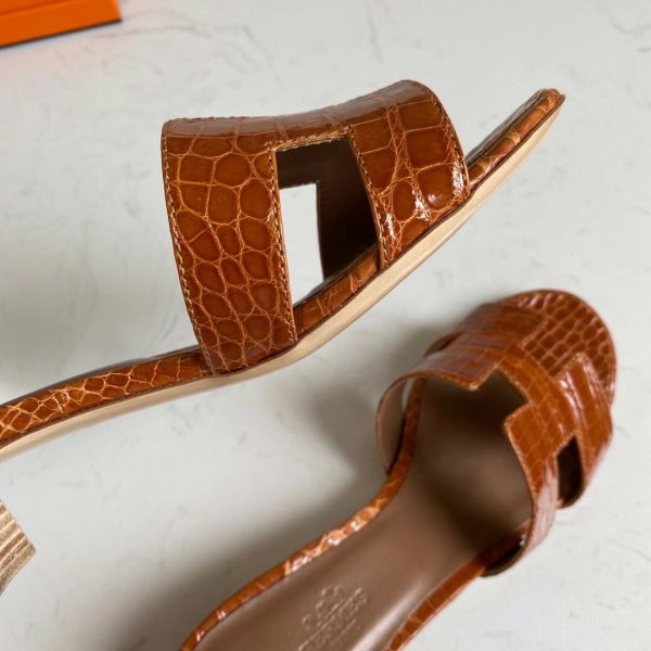 HERM Oasis Sandals In Brown Shiny Niloticus Crocodile