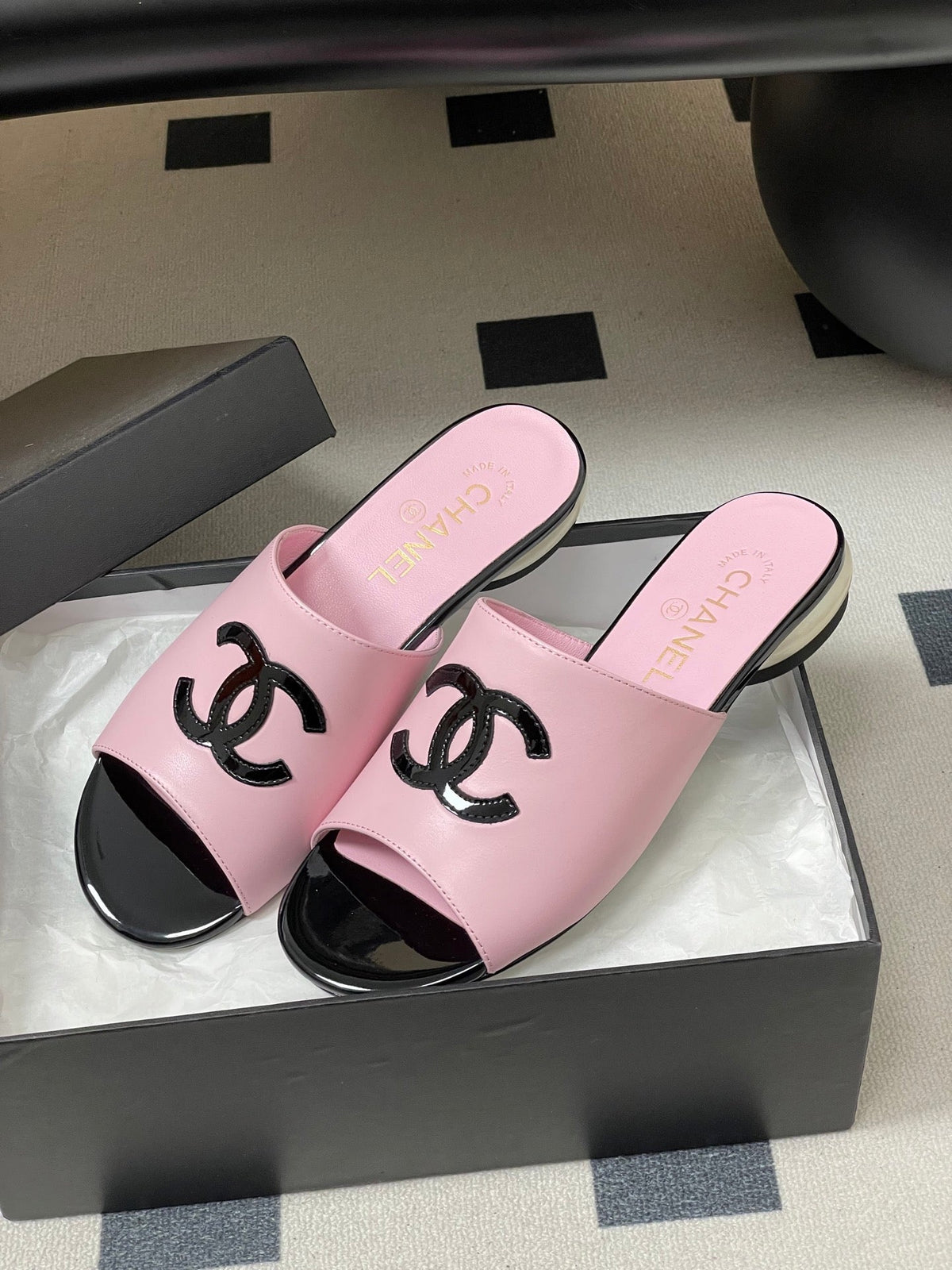 CC 2026 Pearl Flat Sandals Sheepskin Double C Logo