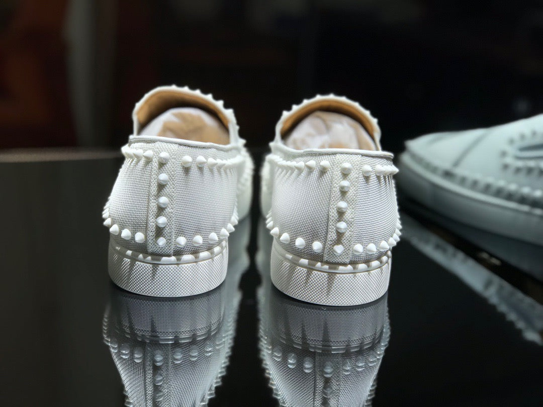 Sneakers & Shoes