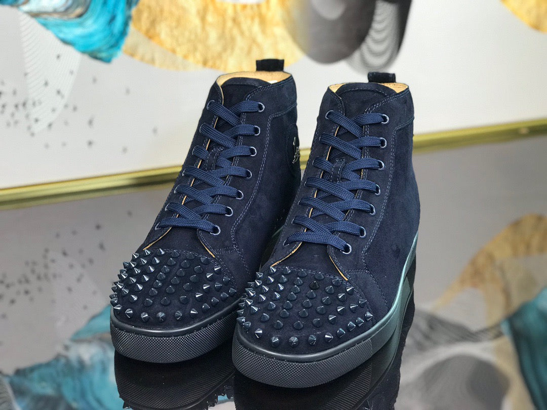 Sneakers & Shoes