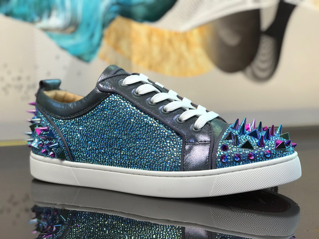 Sneakers & Shoes
