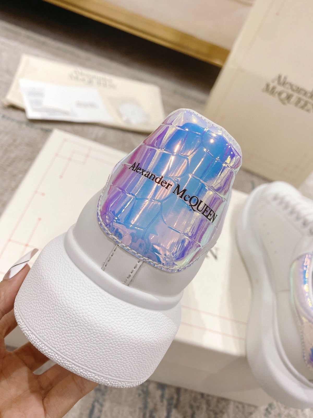 Sneakers & Shoes