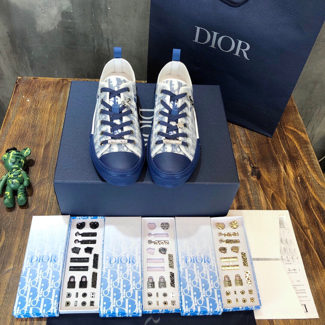 DIO Sneakers