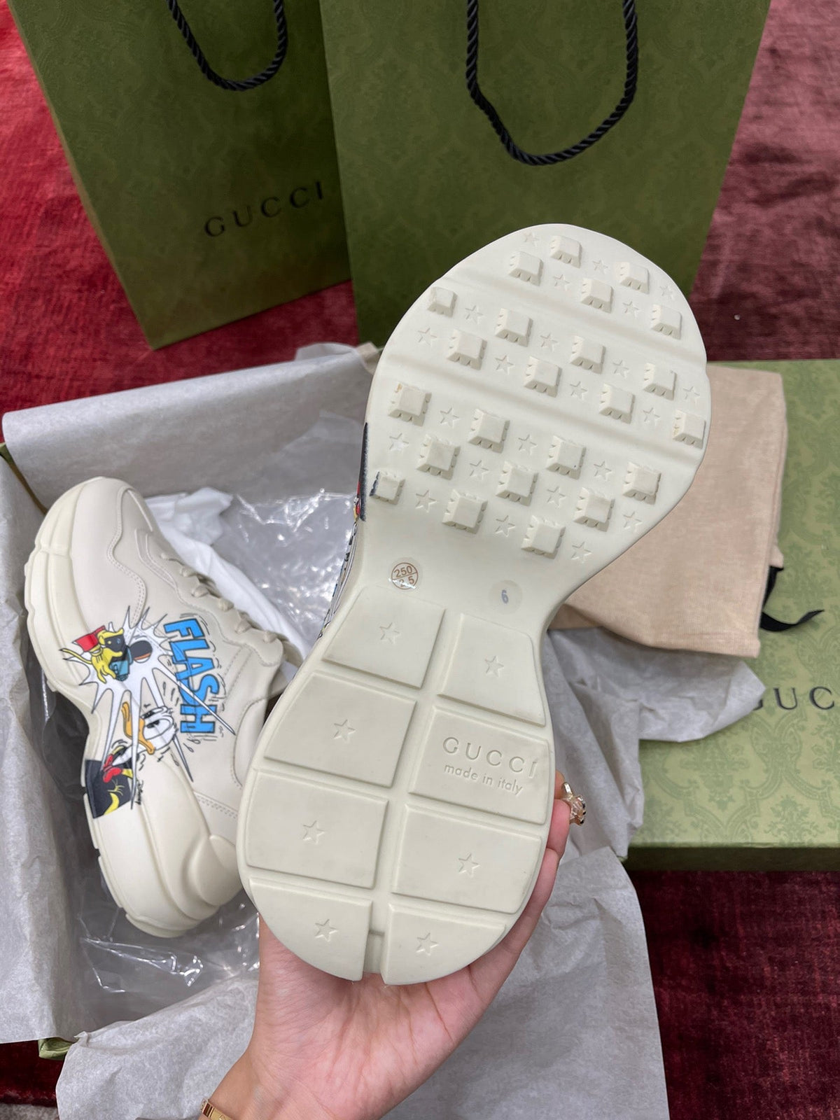 Sneakers & Shoes