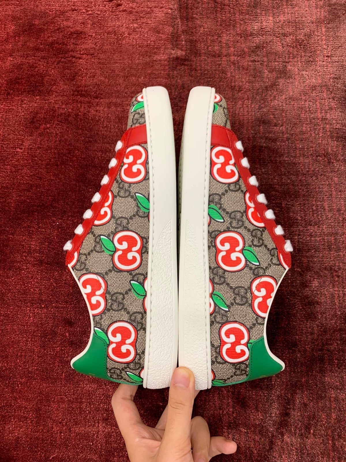 Sneakers & Shoes