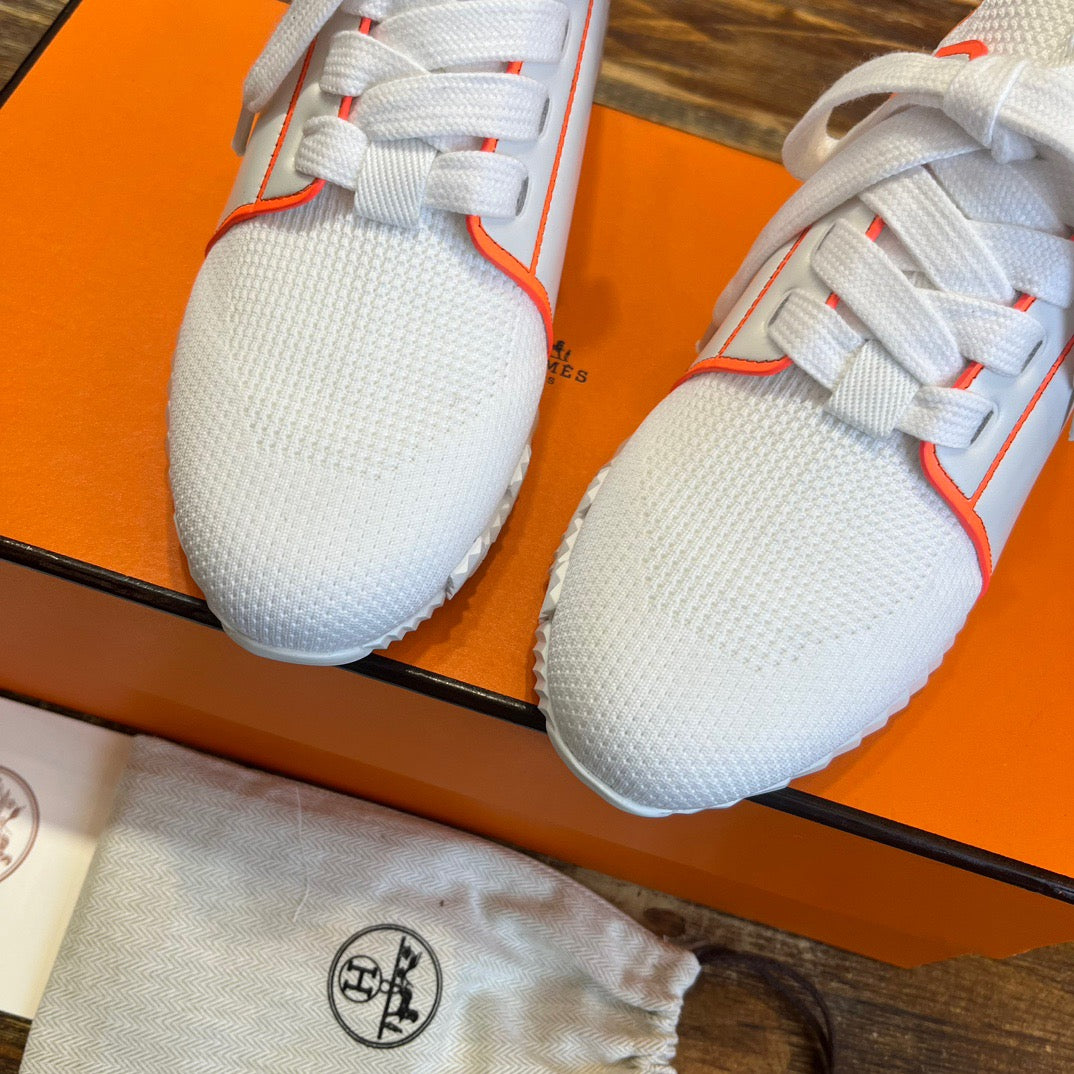 HERM Sneakers