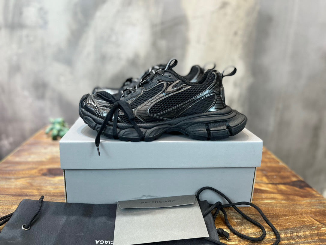 BLCG Sneakers