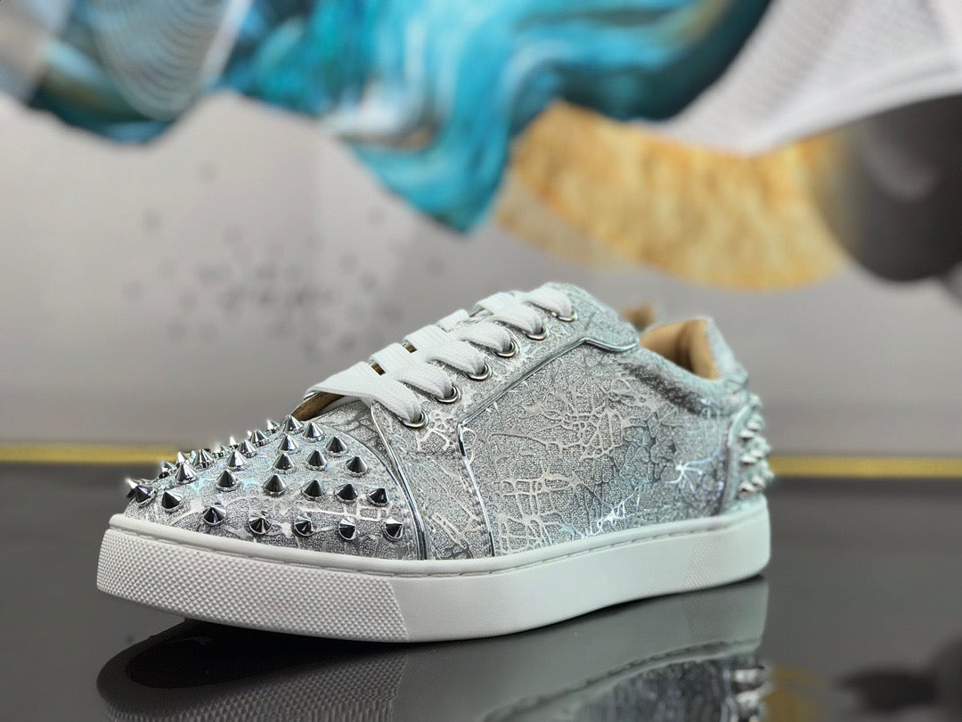 Sneakers & Shoes