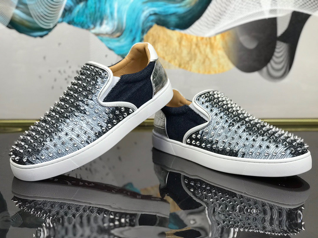 Sneakers & Shoes