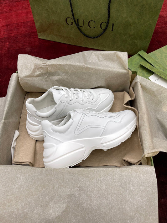 Sneakers & Shoes