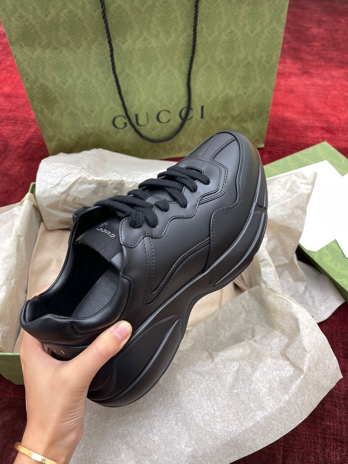 Sneakers & Shoes