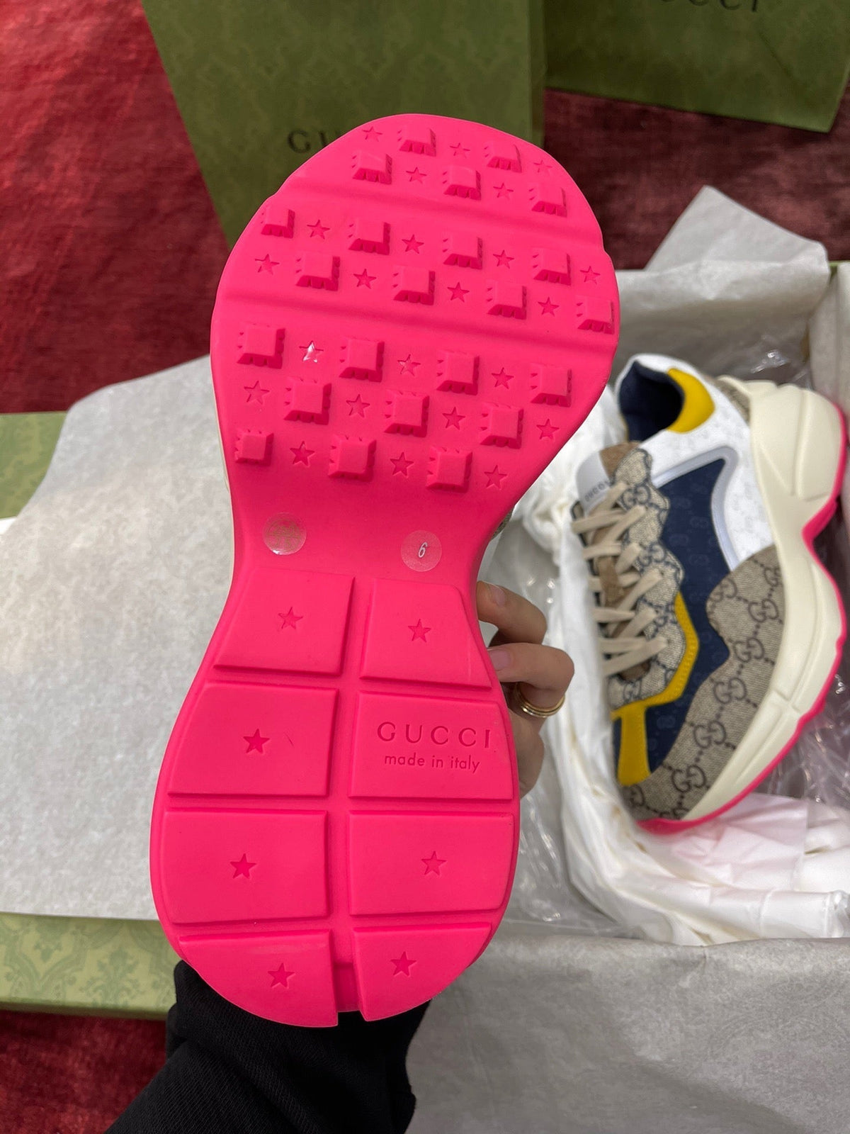 Sneakers & Shoes