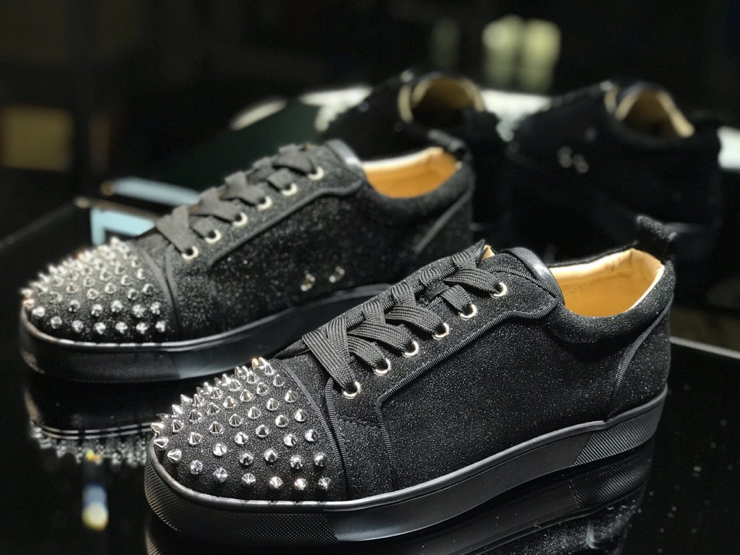 Sneakers & Shoes