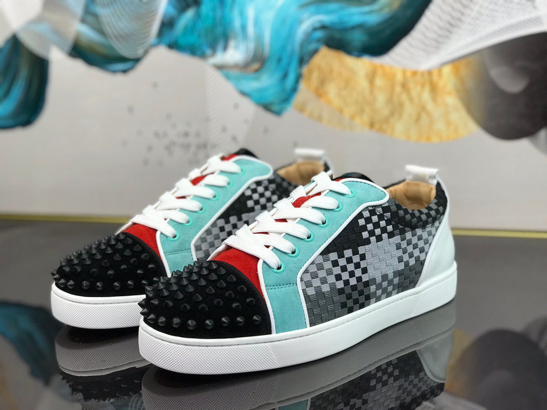 Sneakers & Shoes