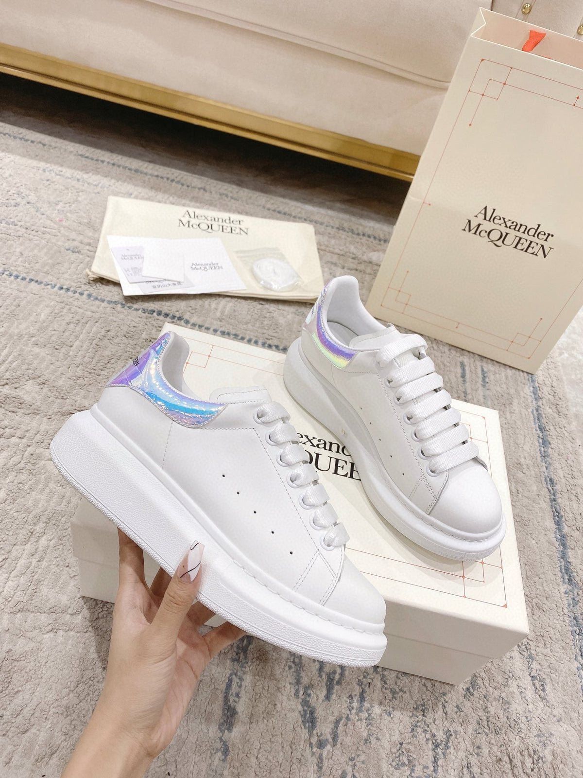 Sneakers & Shoes