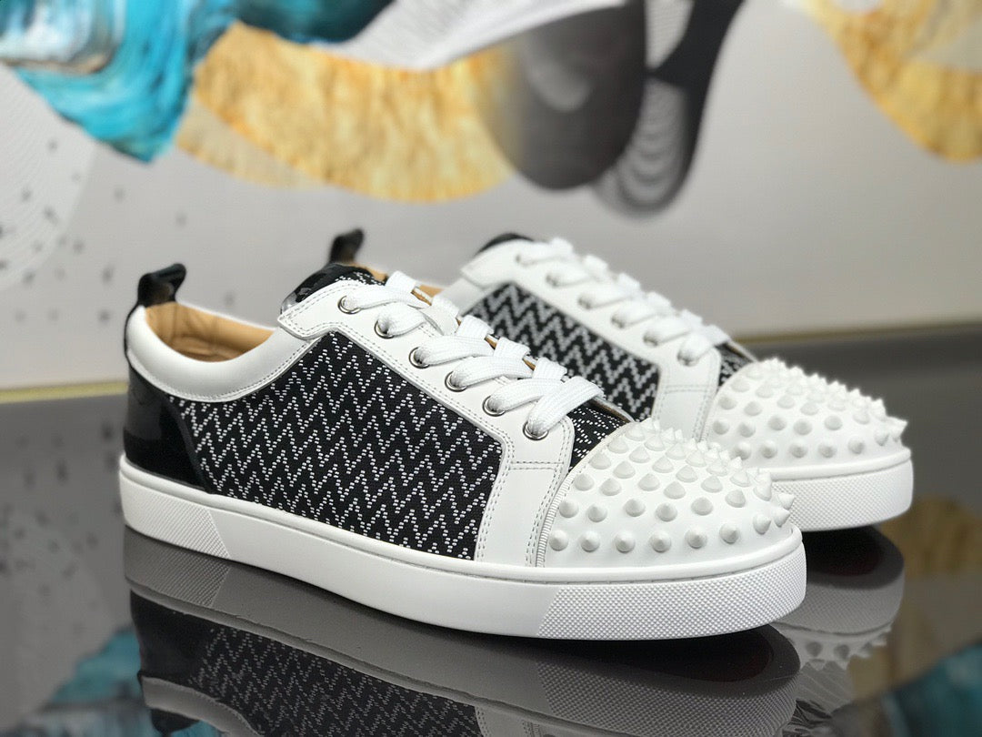 Sneakers & Shoes