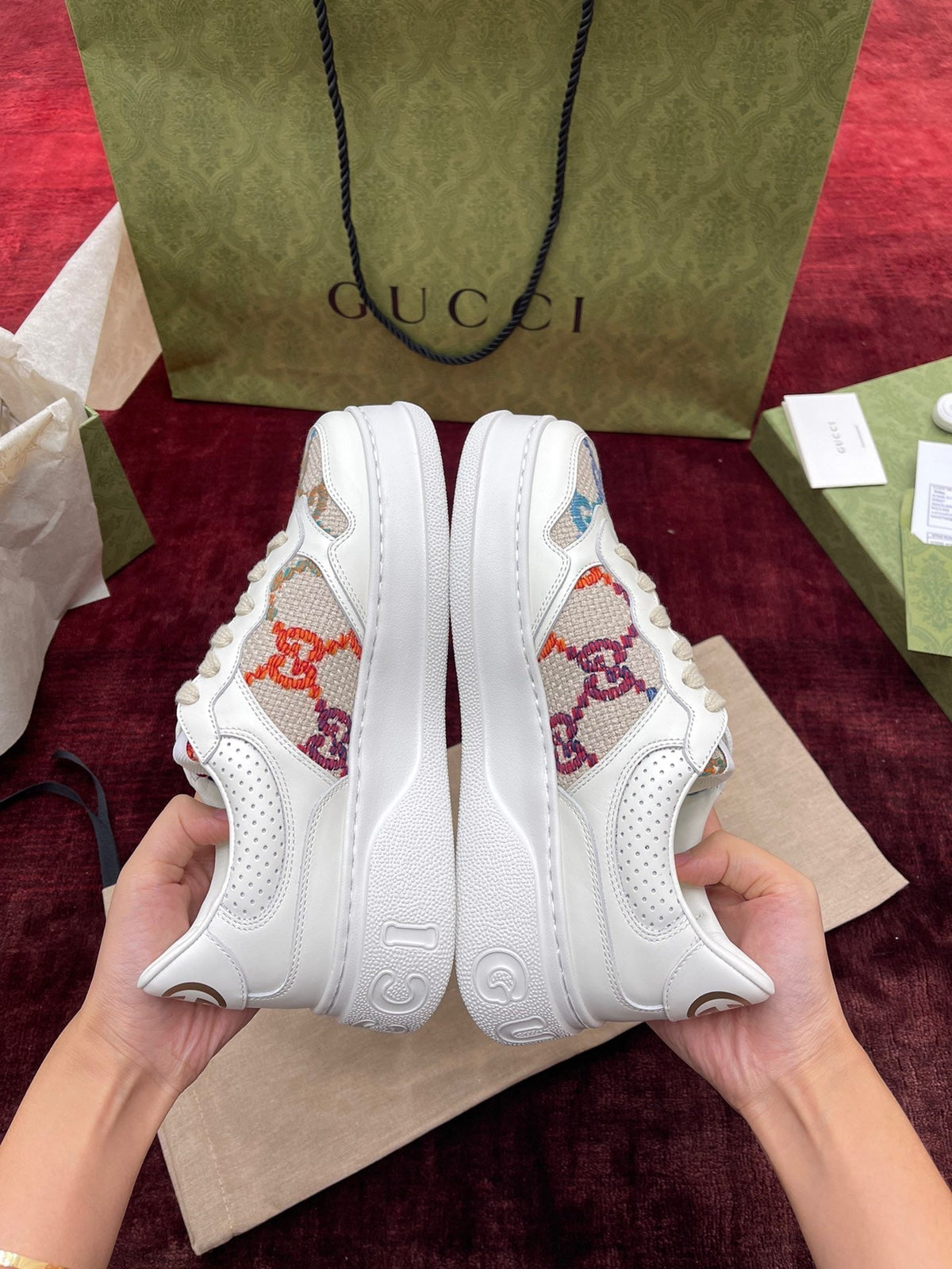 Sneakers & Shoes