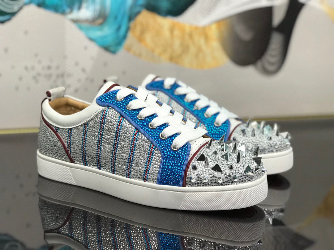 Sneakers & Shoes