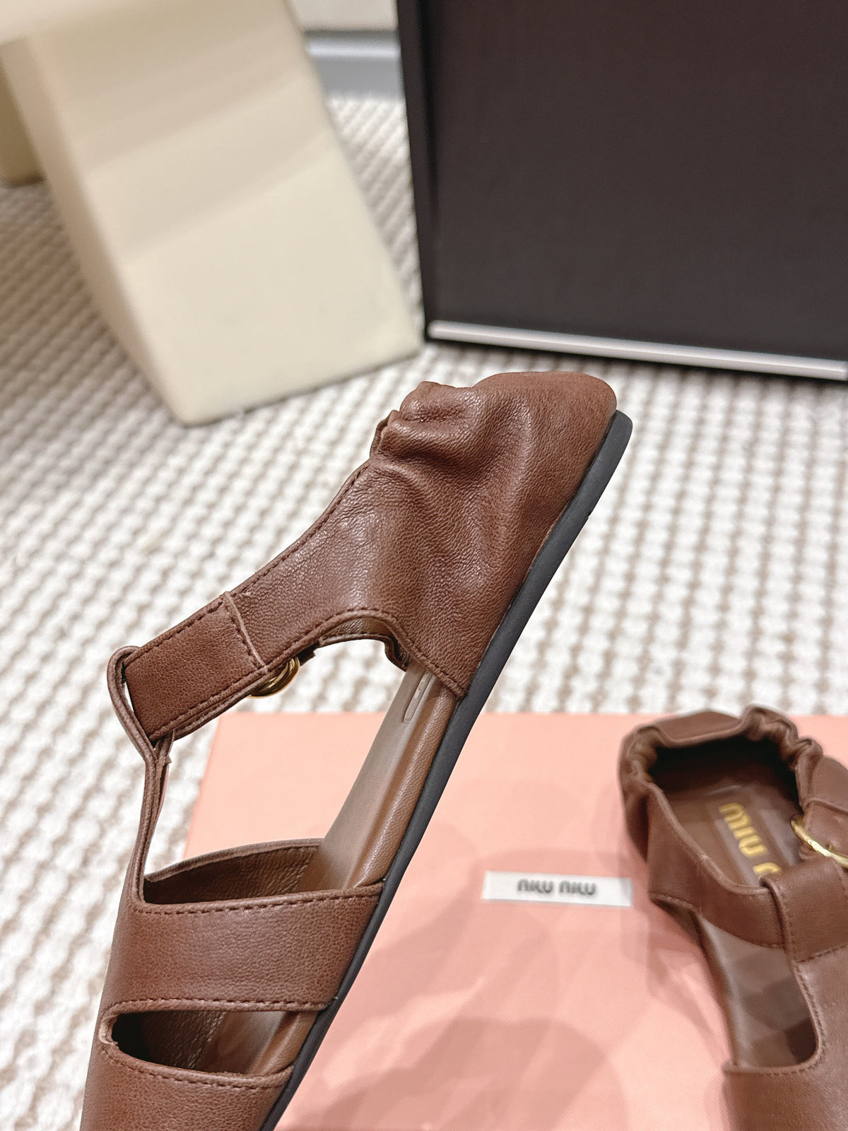 MIU 26 Roman Sandals Brown Leather 632326