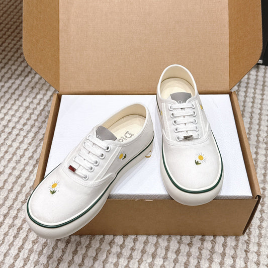 CD 26 Platform Sneaker White Canvas 632437