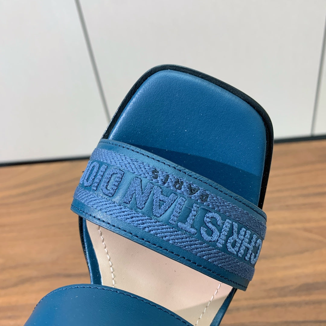 THREE-STRAP HIGH-HEELED EMBROIDERED SANDALS NAVY BLUE