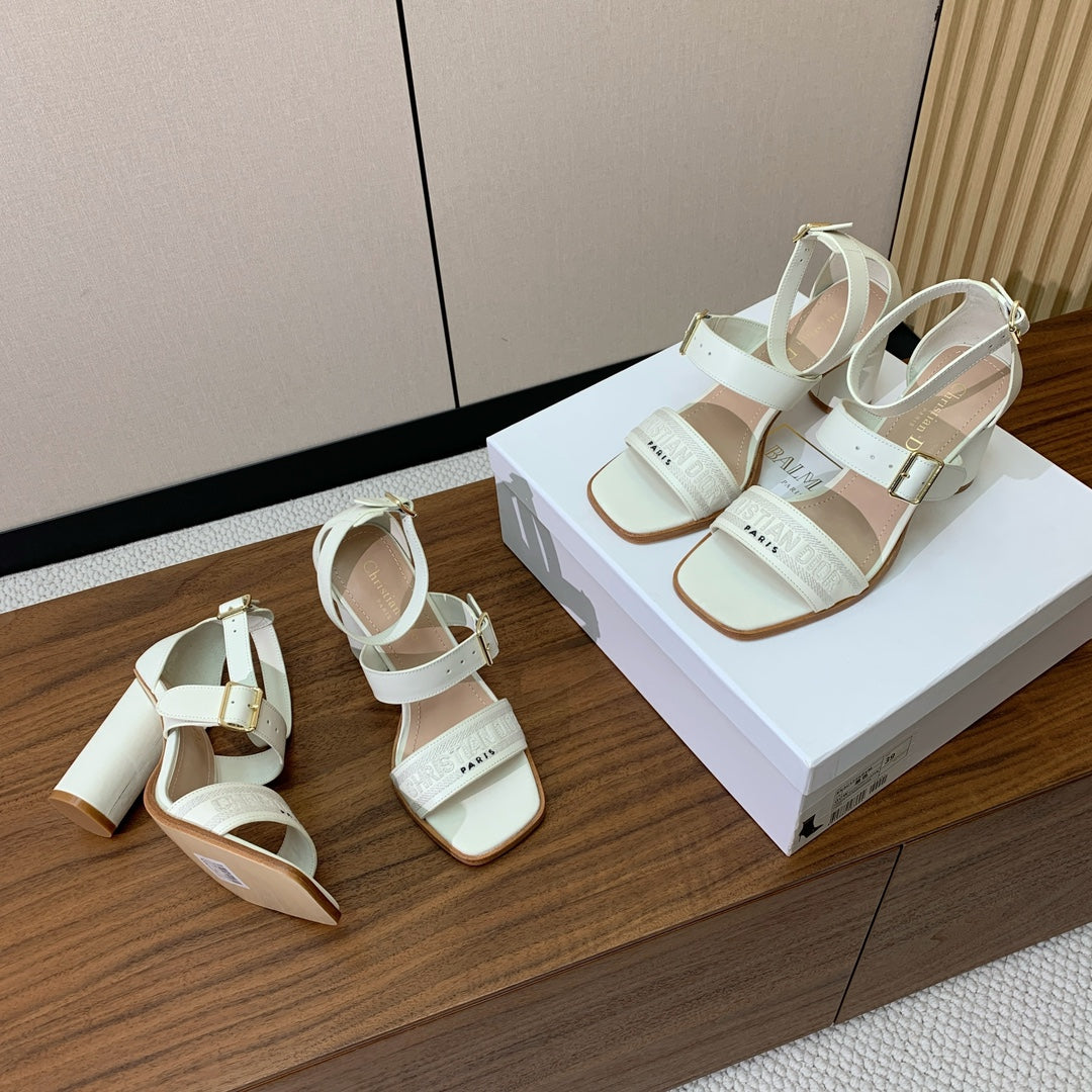 THREE-STRAP HIGH-HEELED EMBROIDERED SANDALS WHITE