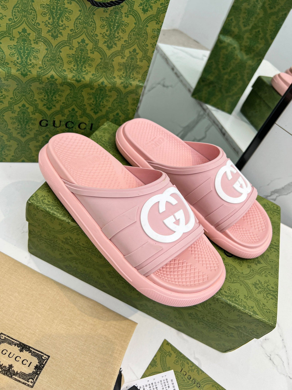 PLATFORM SLIPPERS IN LIGHT PINK IMPORTED TPU