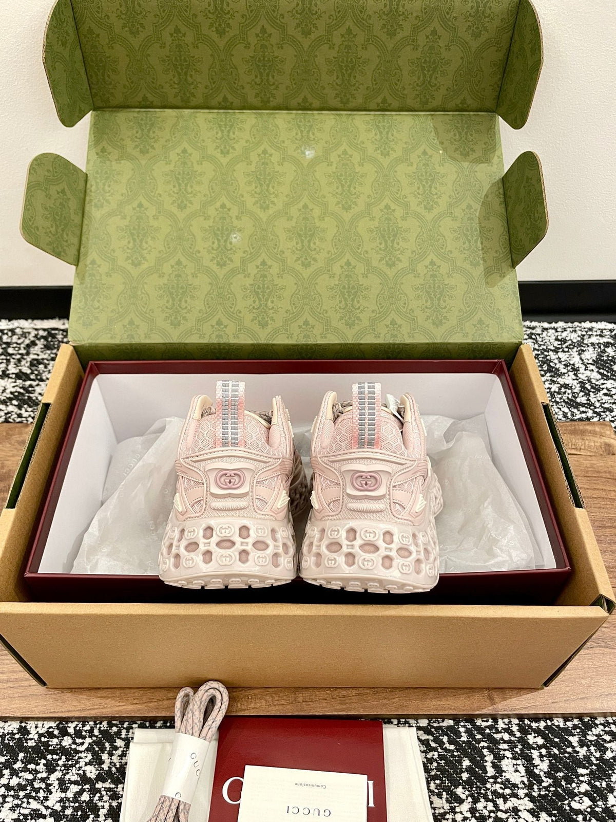 GG 26 Casual Sneakers Light Pink Mesh Cowhide 632866