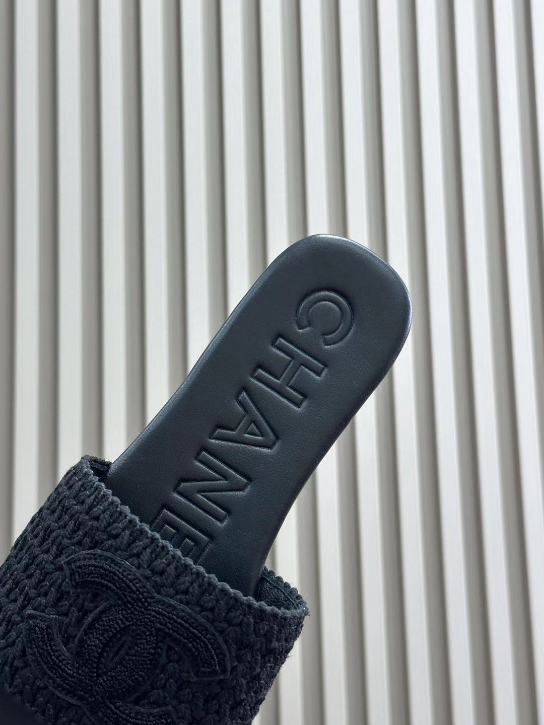 CC WOVEN SLIPPERS BLACK COWHIDE SOLE