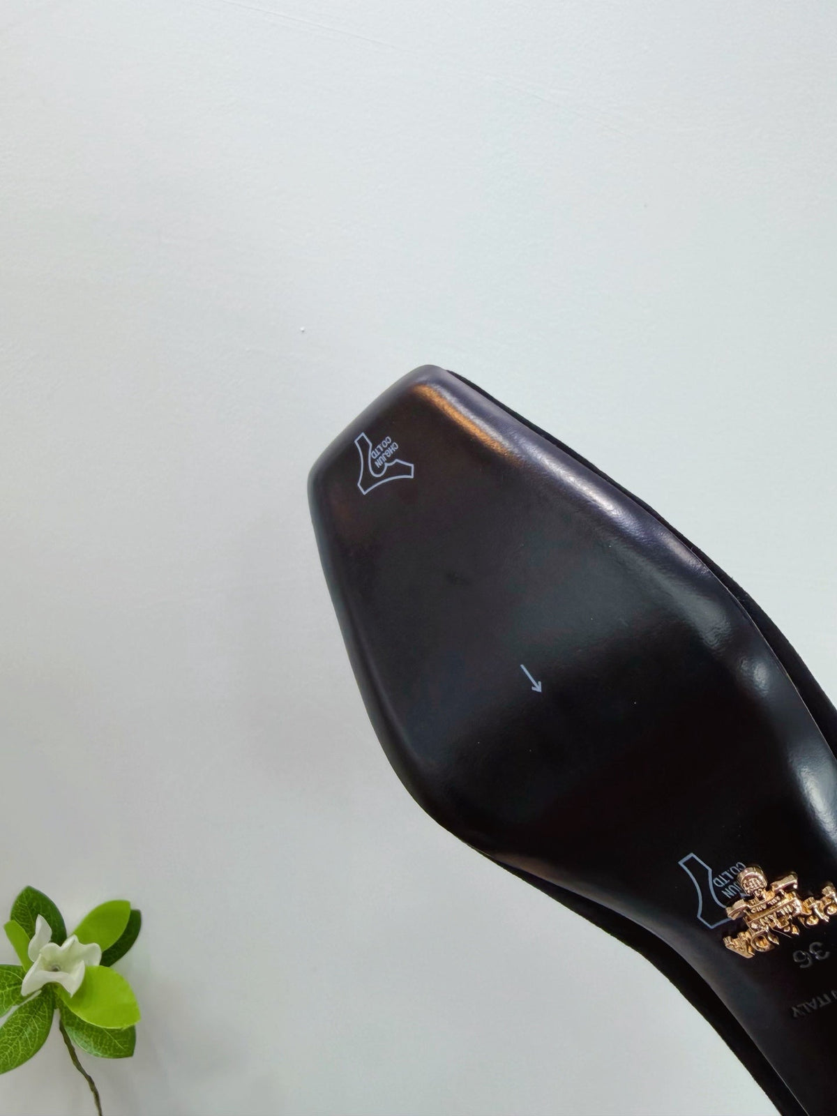 PRA 26SS Square-toe Block Heels  85 Black Suede 592360