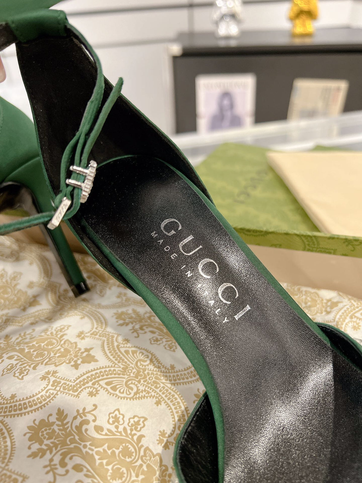 GG CRYSTAL ASTLETON GREEN HIGH HEEL SANDALS SATIN