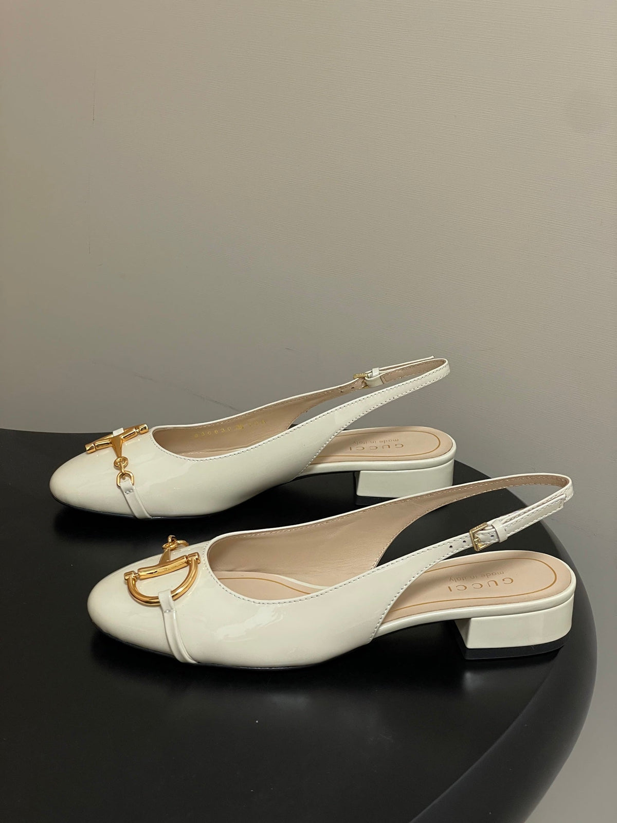 GG 26ss Big D Half HorseBit Mary Jane White Patent Leather 593505