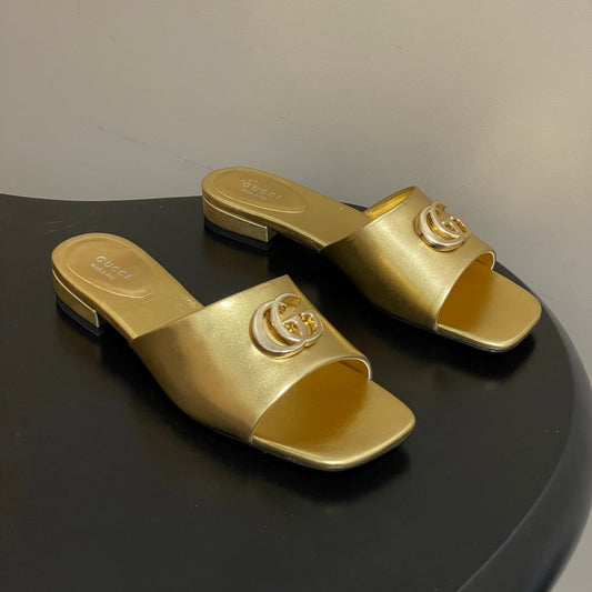 Gucci 2026 Double G Buckle Flat Sandal Gold Lambskin/Metallic Leather 697844