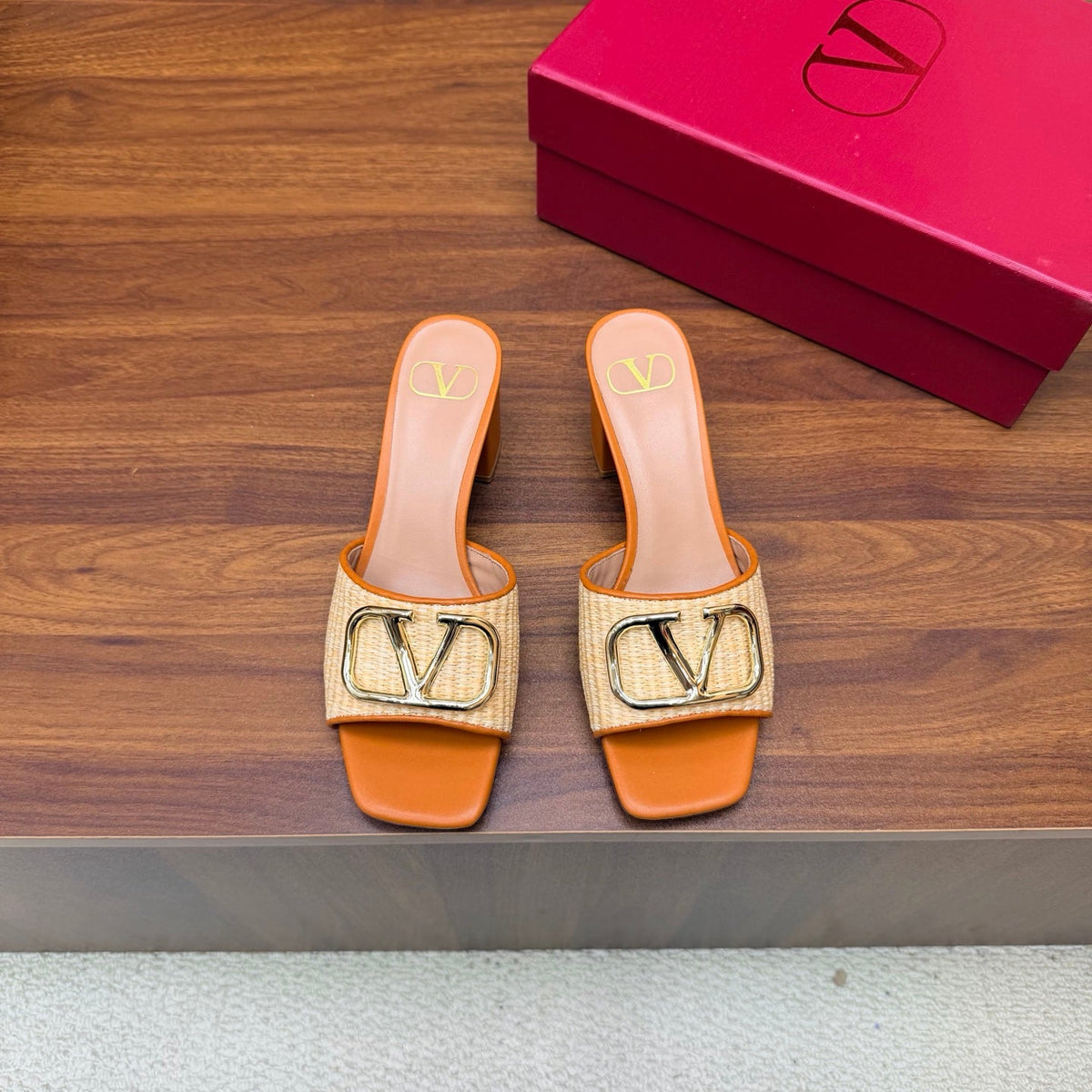 Valentino 2026 VLogo Signature Raffia Block Heel Sandal Woven Calfskin 871040