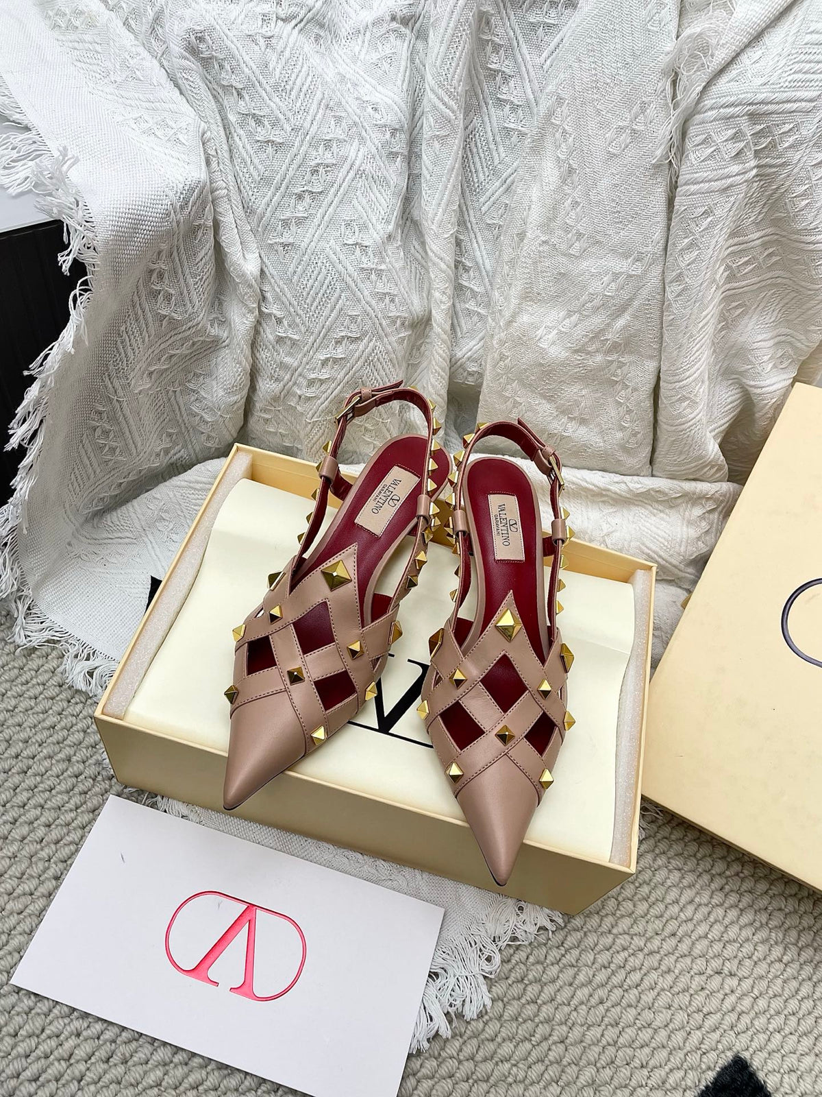 VT 26s Slingback 60 Dark Beige Burgundy Lambskin 611370