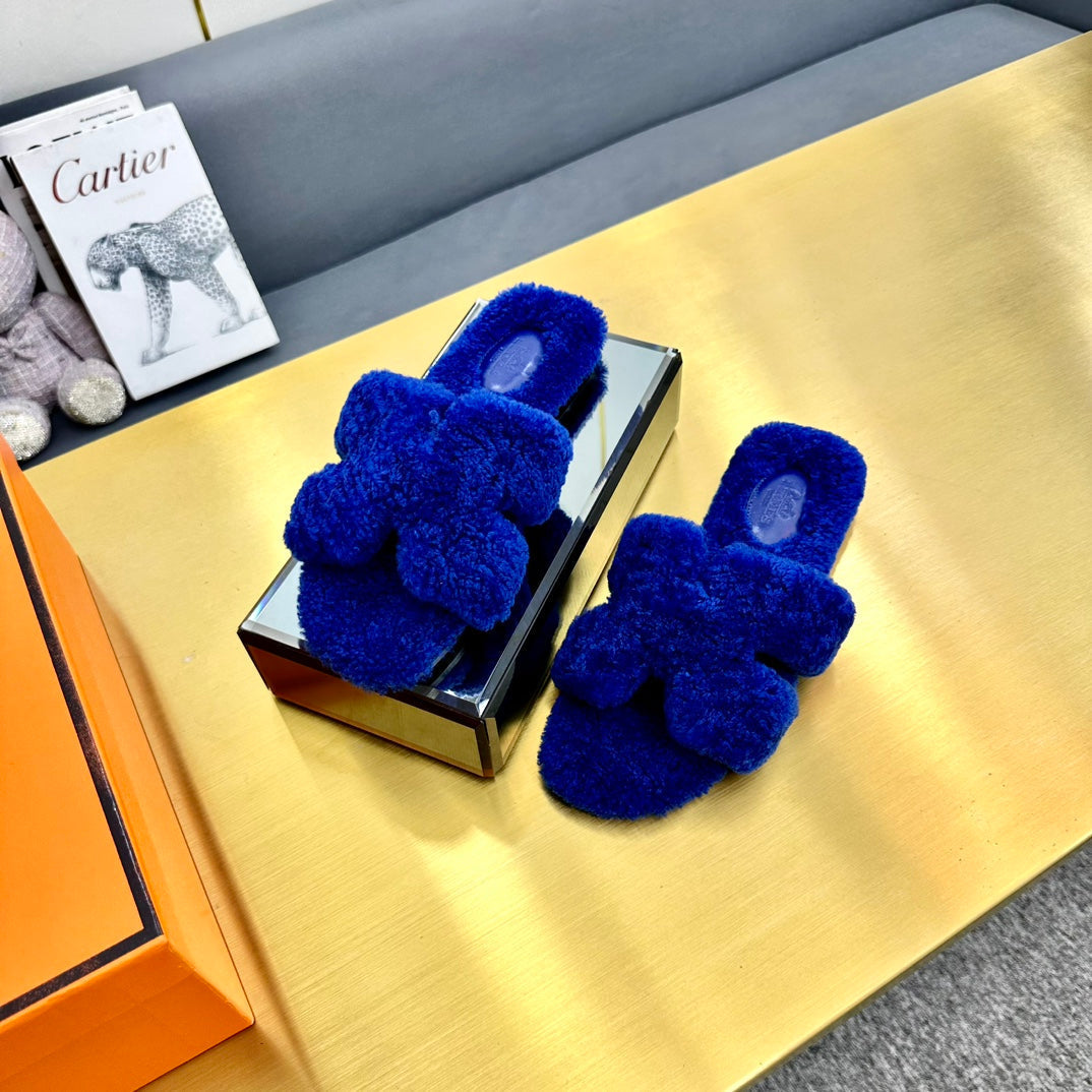 ORAN SHEARLING SANDALS INDIGO BLUE
